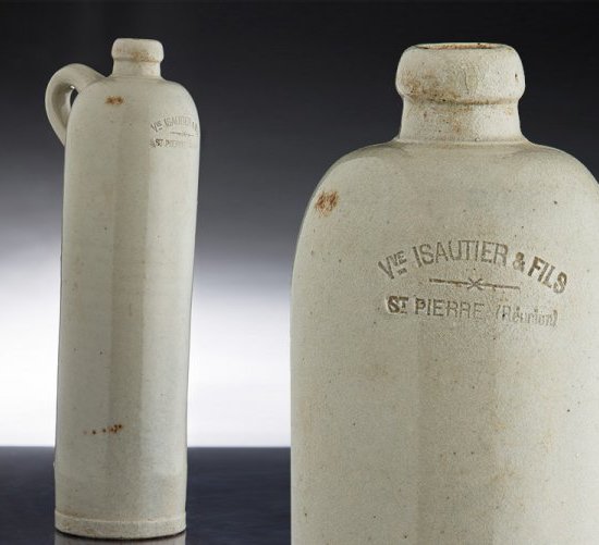 STONEWARE BOTTLES : THE ISAUTIER TRADEMARK SINCE 1870