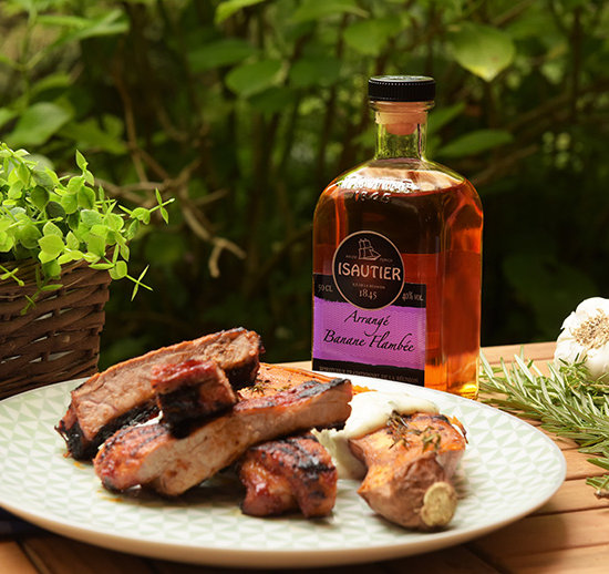 TREAT YOURSELF TO MARINATED SPARE RIBS COOKED IN FLAMBÉD BANANA FLAVOURED RUM