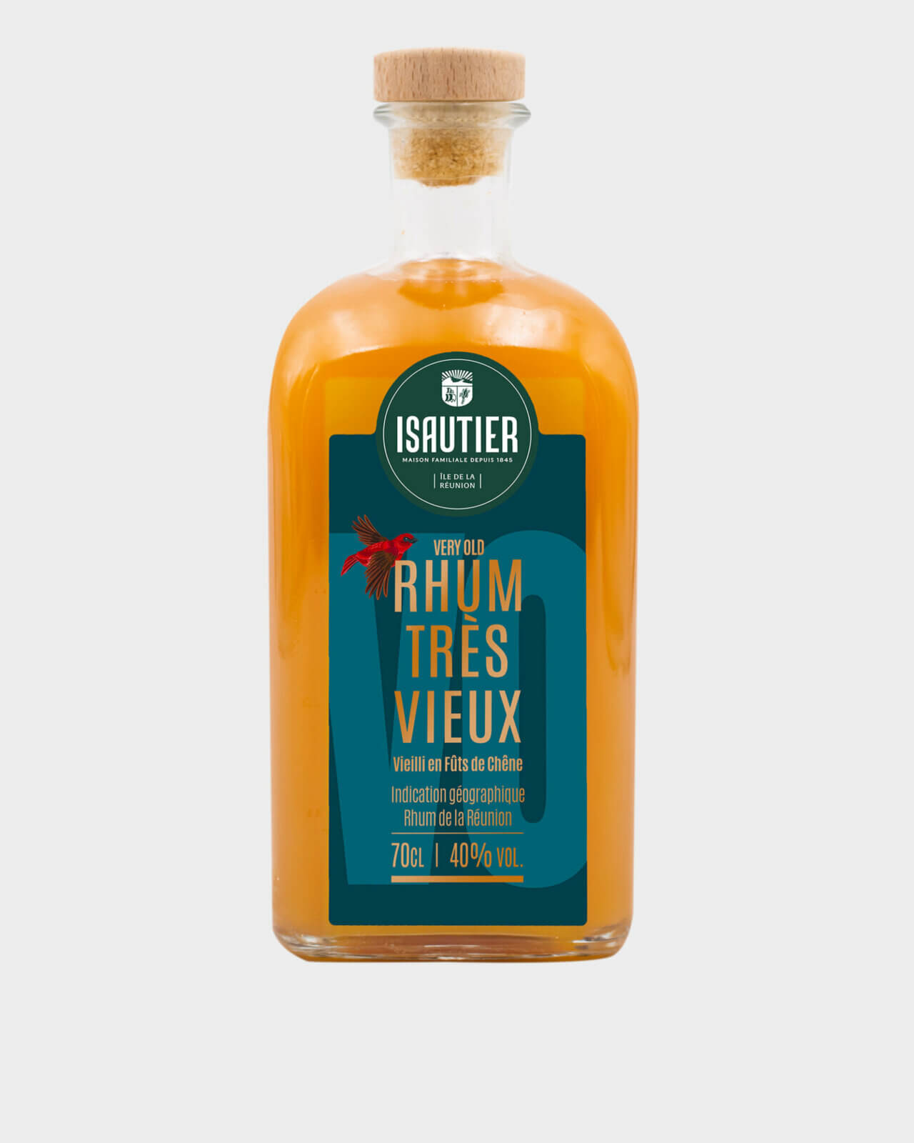 Bouteille de Rhum Très Vieux Isautier vue de face sur fond neutre.