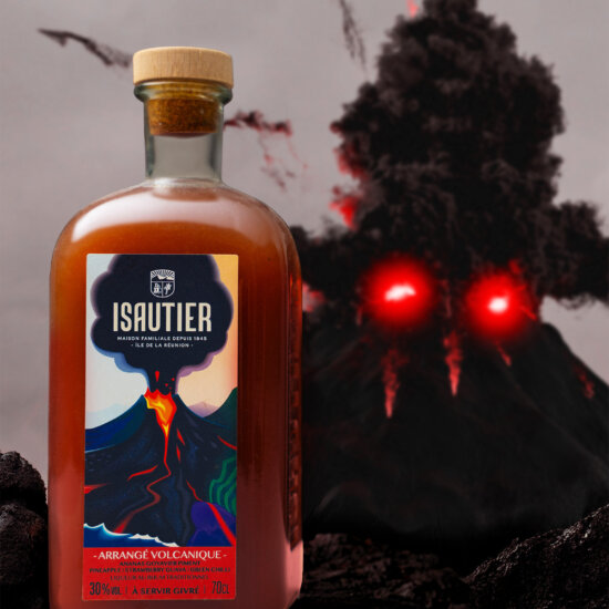 Trois idées de cocktails pour Halloween, à base de différents rhums Isautier